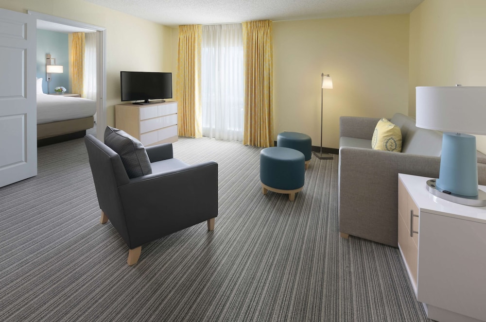 Suite, 2 Bedrooms, Fireplace (2 Kings) - Photo 3