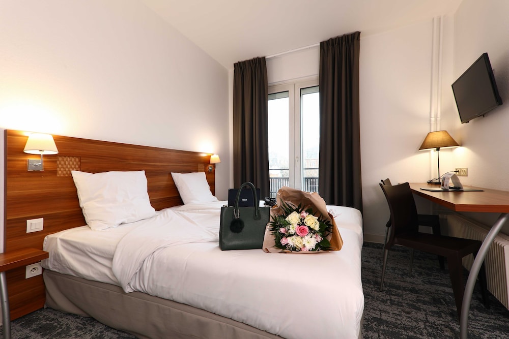 Traditional Twin Room - Photo 1