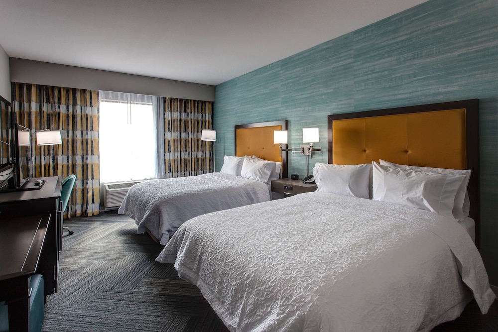 Room, 2 Queen Beds, Accessible, Non Smoking (w/ bathtub)