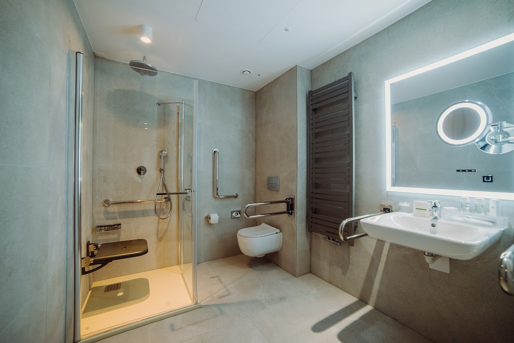 Deluxe Room - Photo 3