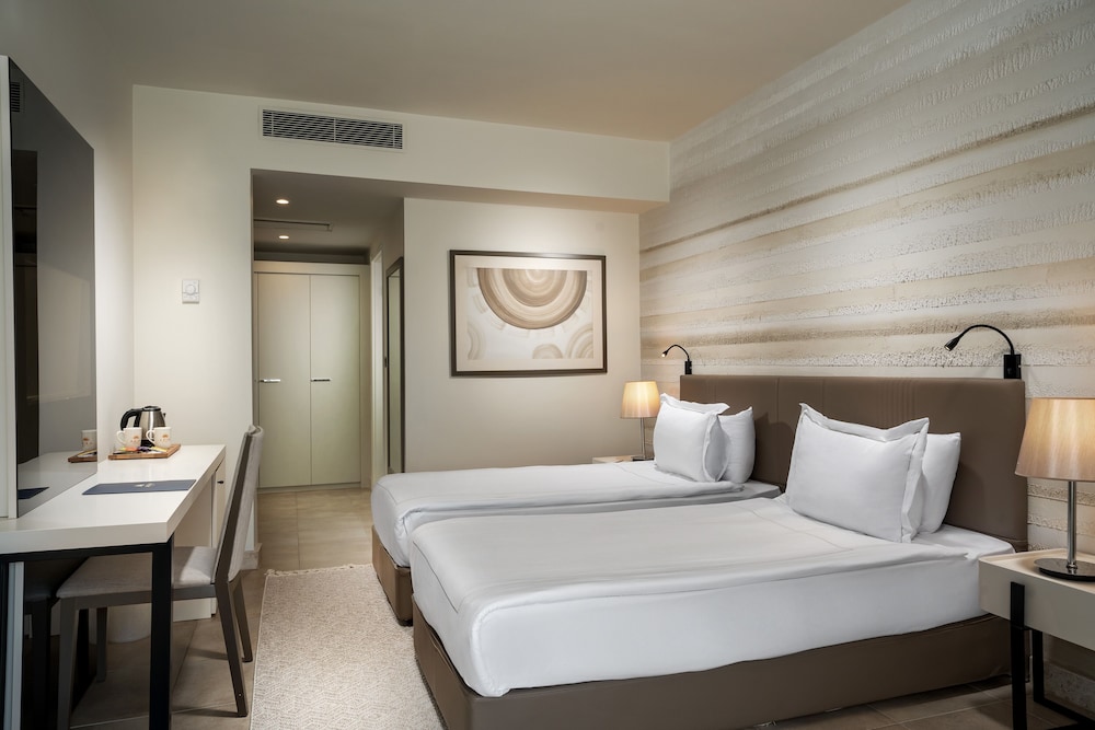 Standard Room - Photo 7