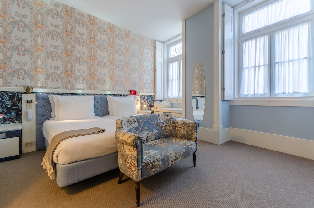 Superior Double or Twin Room, City View