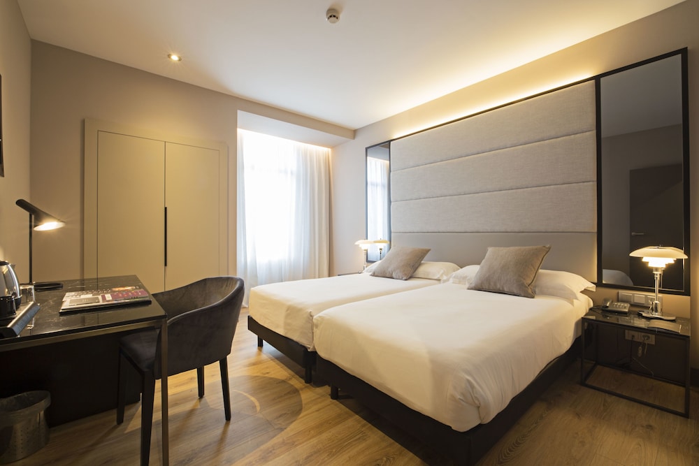 Standard Double Room Single Use photo 1