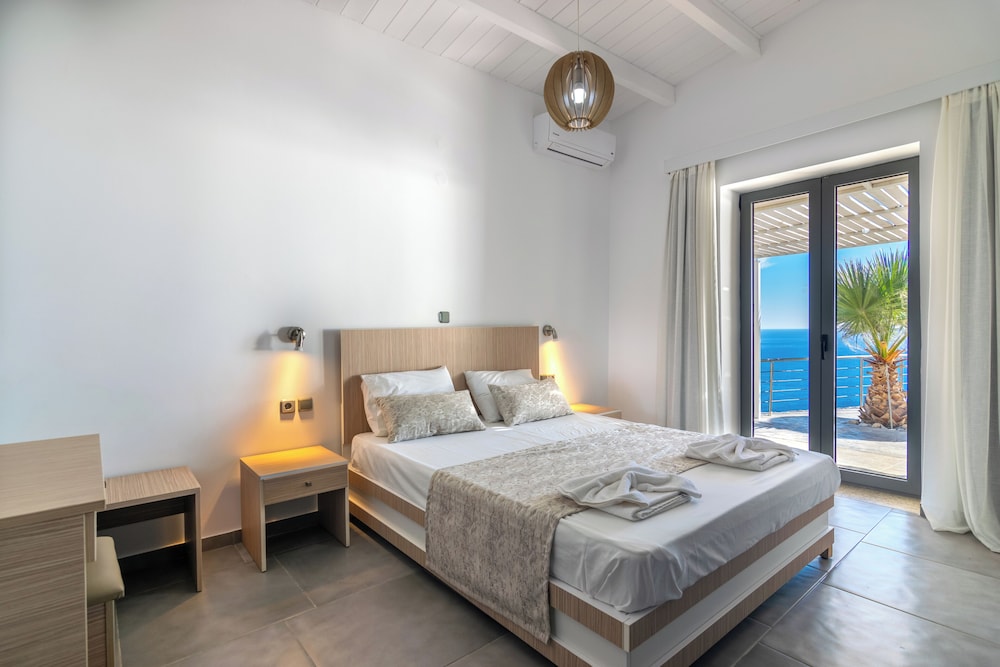 Villa, 2 Bedrooms, Private Pool, Sea View photo 1