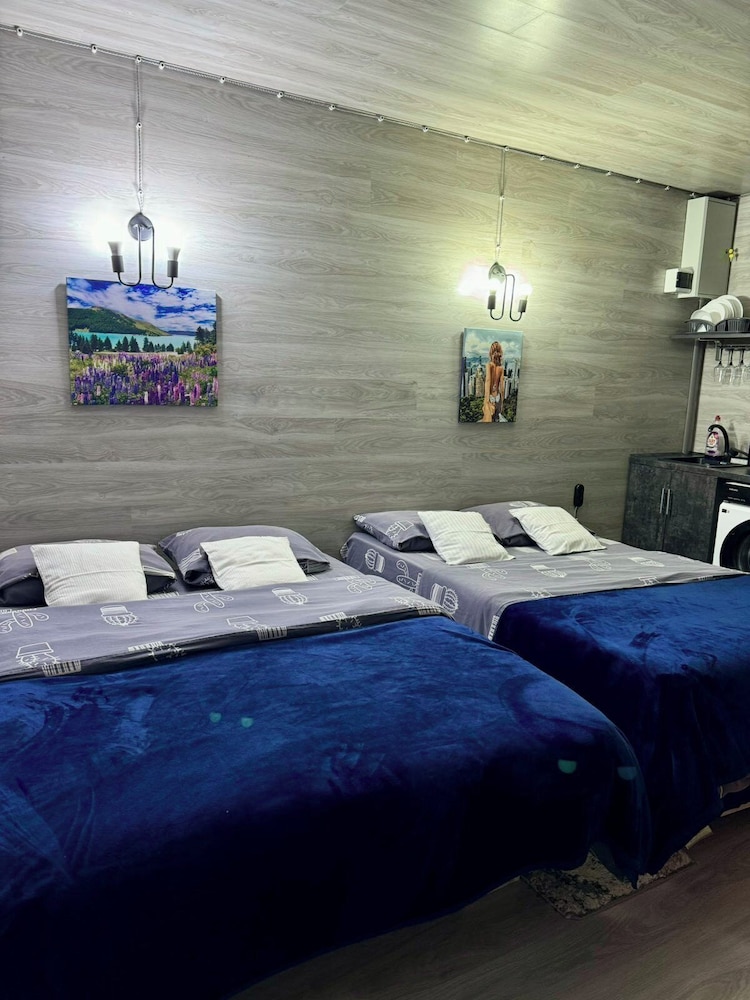 Economy Quadruple Room, Courtyard View