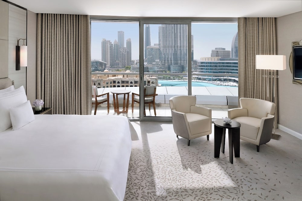 Tower Suite Fountain View photo
