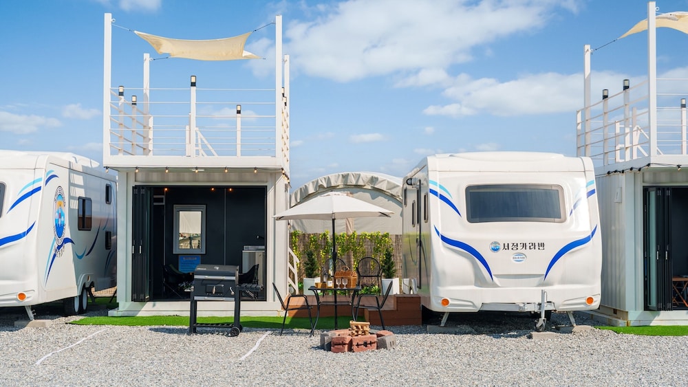Basic Room, 1 Bedroom (Caravan 9(Ocean view)) photo 1