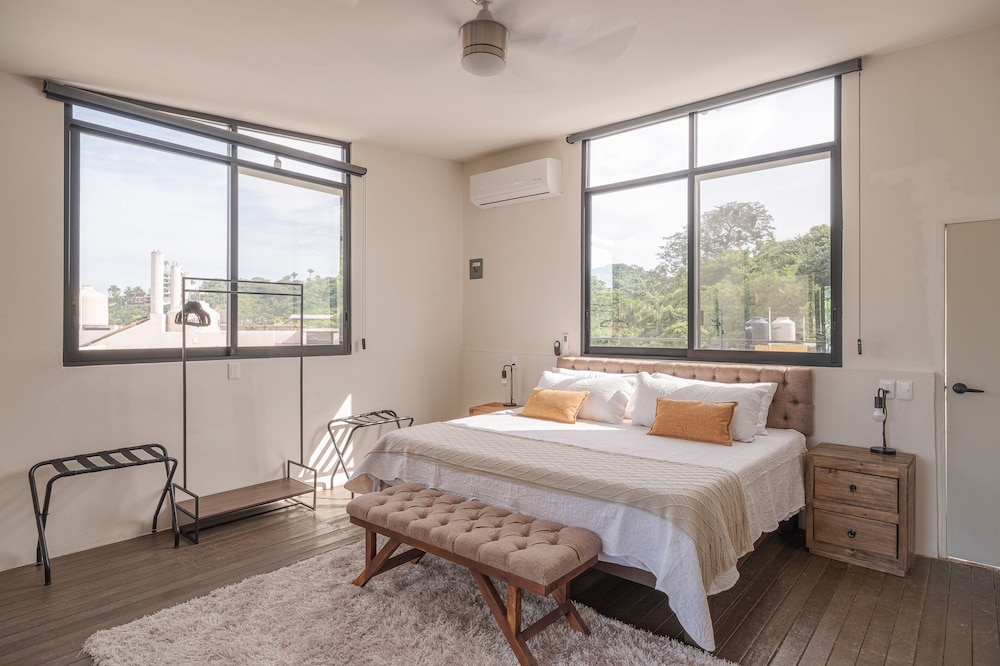 Luxury Double Room, Balcony photo 2