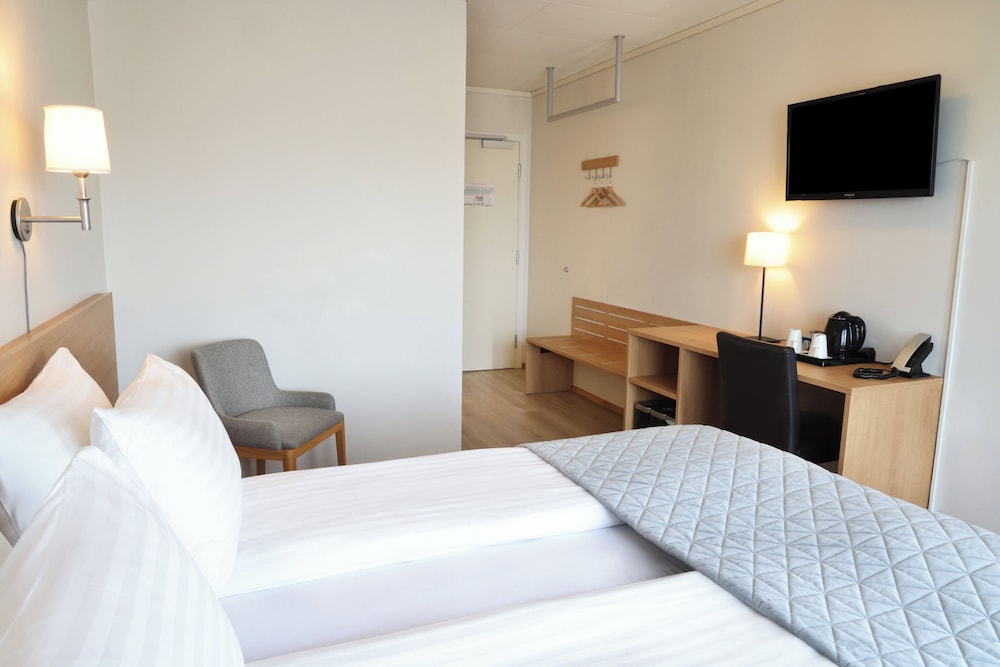 Standard Triple Room photo 3