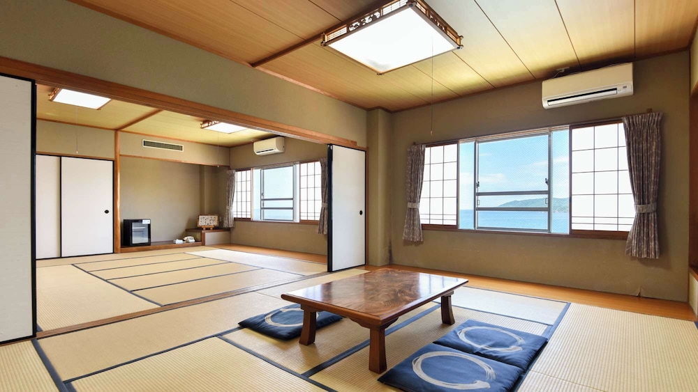 Japanese-style Quadruple Room, Non Smoking, Ocean View (Main Building)