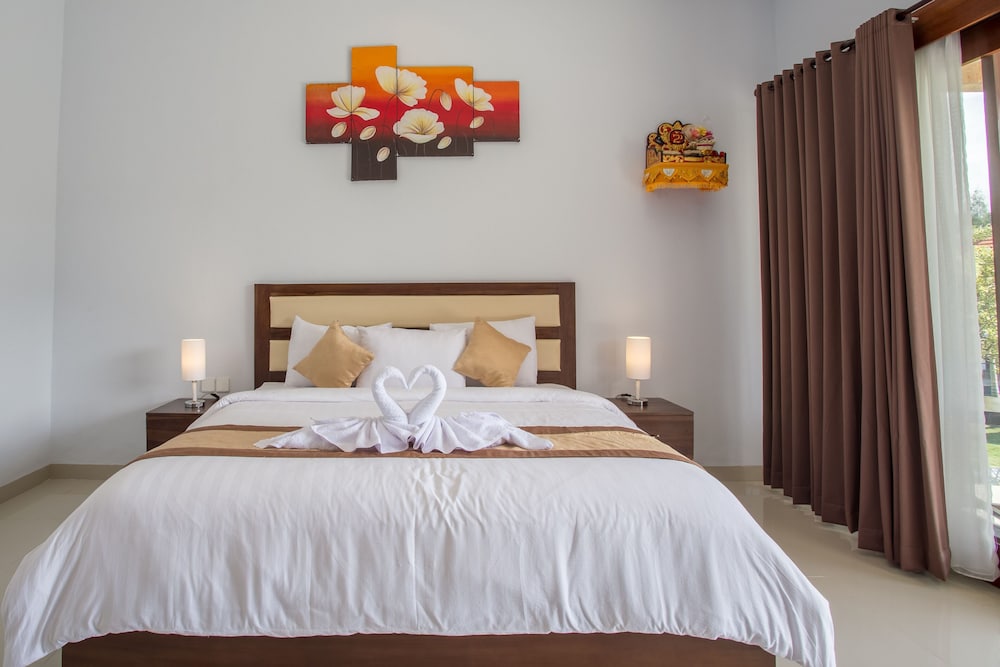 Deluxe Suite, 1 King Bed, Mountain View - Photo 17