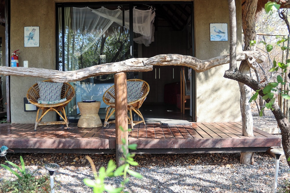 Luxury House photo 1