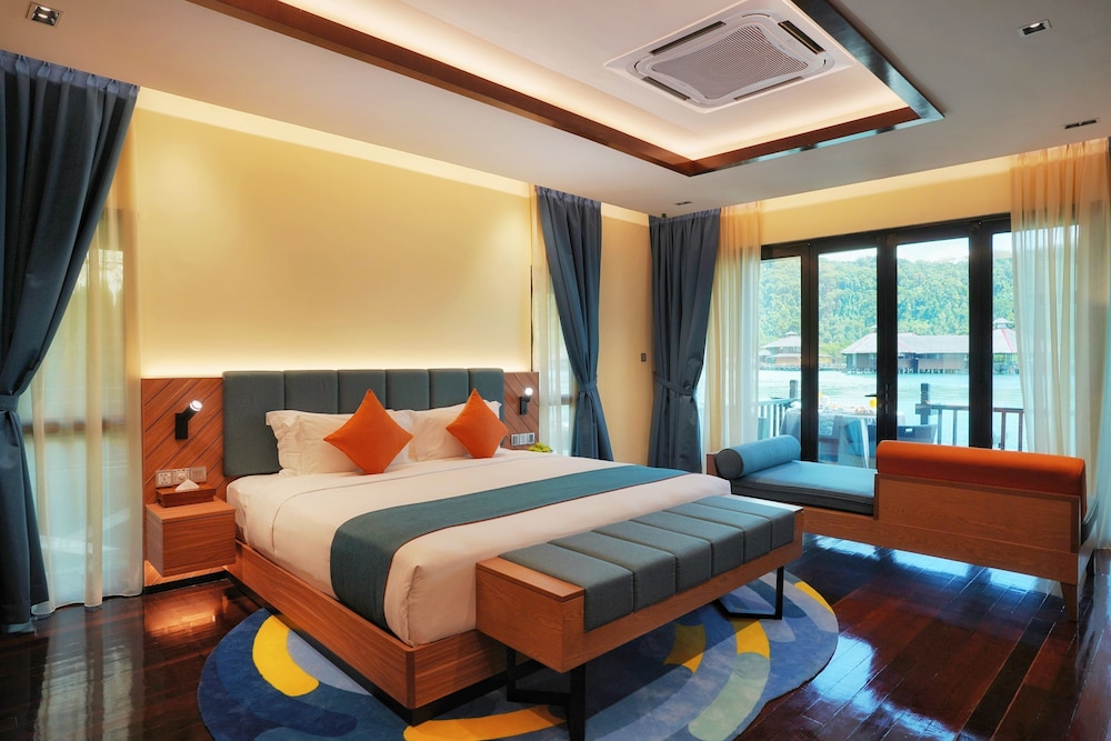 Ocean Villa - Photo 1