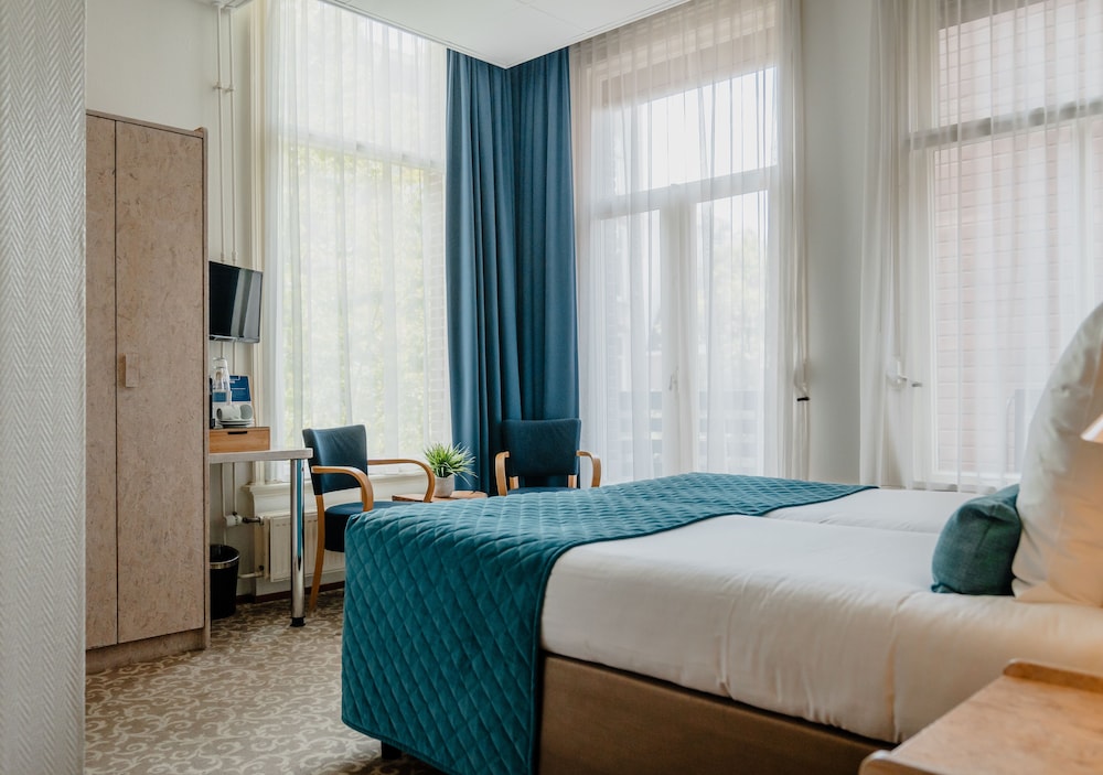 Superior Twin Room, Balcony