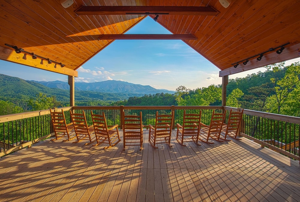 Gatlinburg s Finest Majestic Views Home Theater Hot Tubs and More, 사진 38