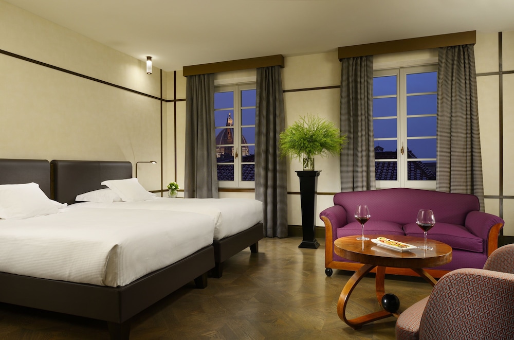 Junior Suite, Balcony, River View