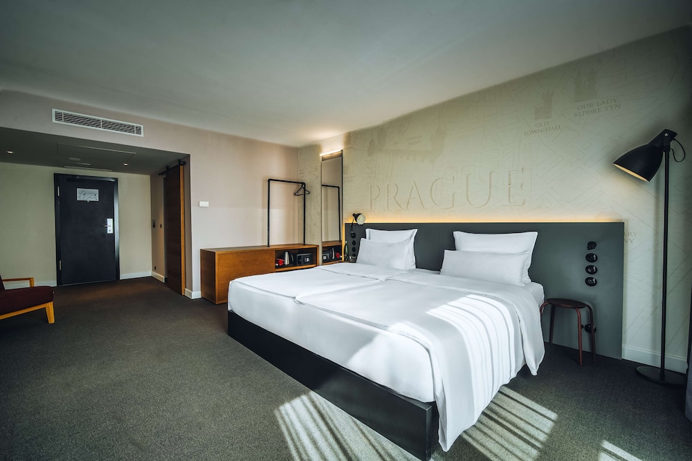 Room Plus