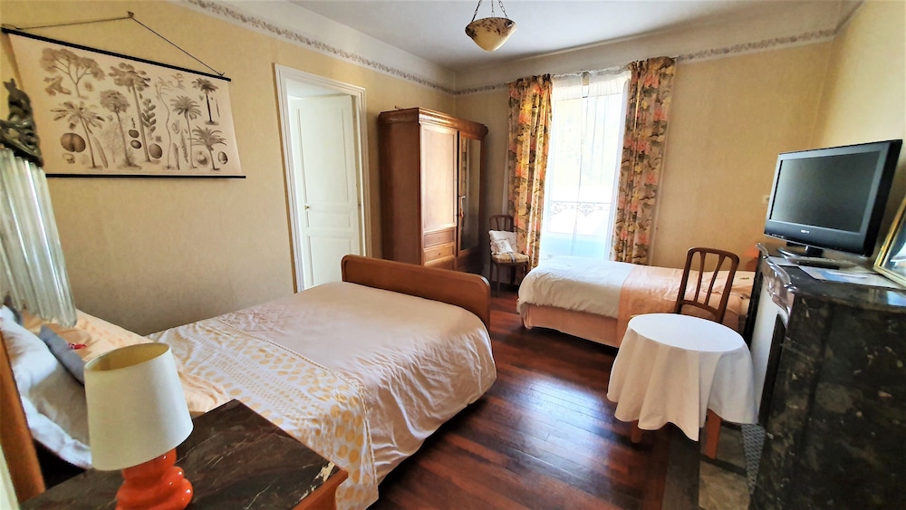 Family Triple Room - Photo 2