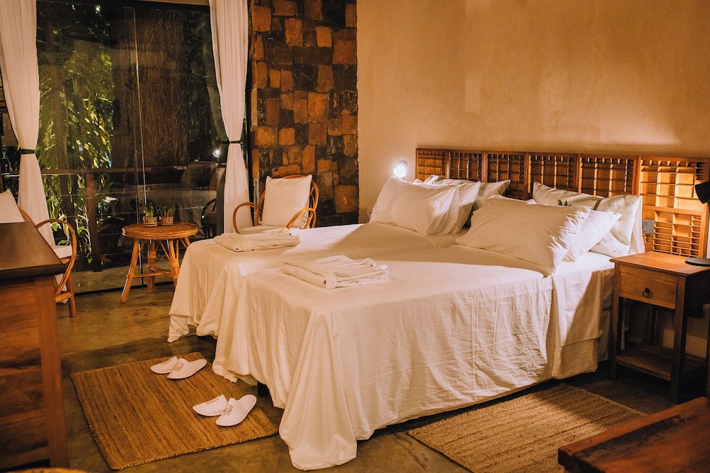 Deluxe Double Or Twin Room, Courtyard View