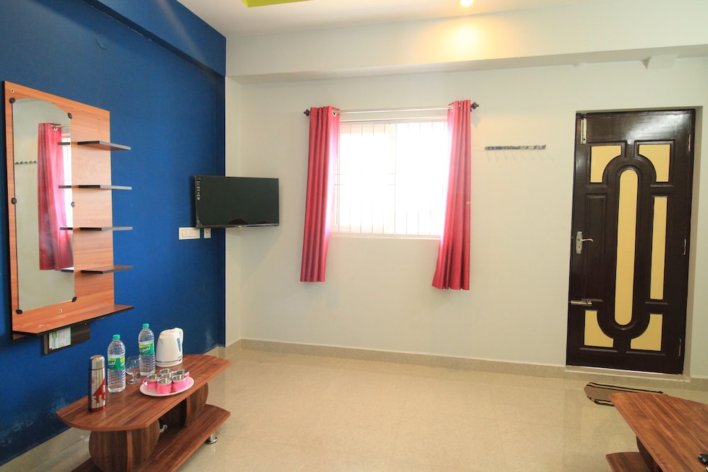 Deluxe Double Room - Photo 8