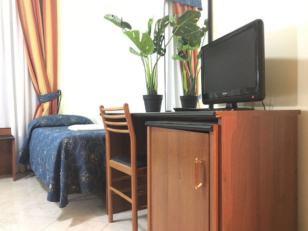 Standard Single Room, Private Bathroom