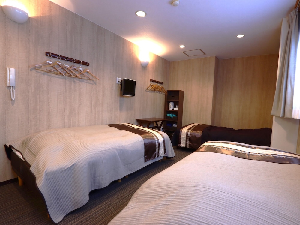 Twin Room, Non Smoking (Type C) photo 3