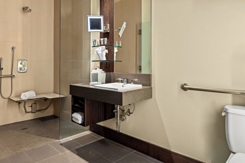 SIRTAJ – Beverly Hills, 사진 3