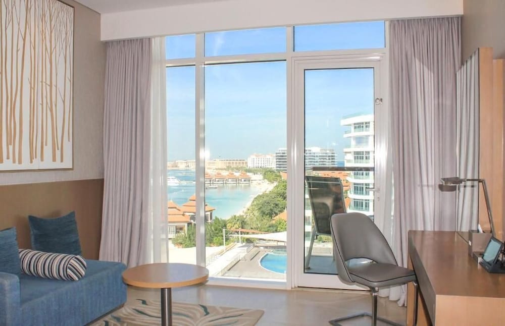 Deluxe Double Room with Balcony and Hotel Private Beach Access