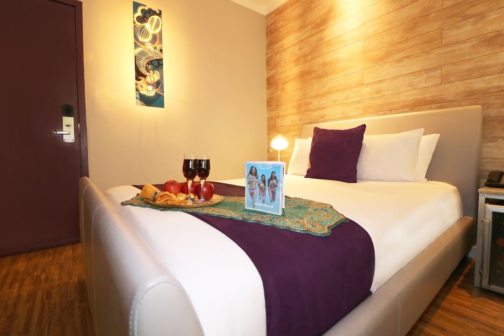 Standard Queen Room - Photo 3