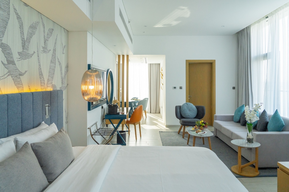 Skyline Suite