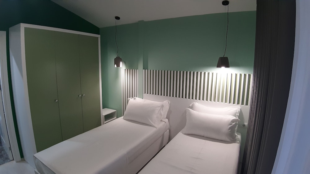 Deluxe Twin Room, 2 Twin Beds, Sea View photo 1