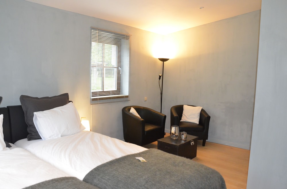 Exclusive Twin Room photo 1