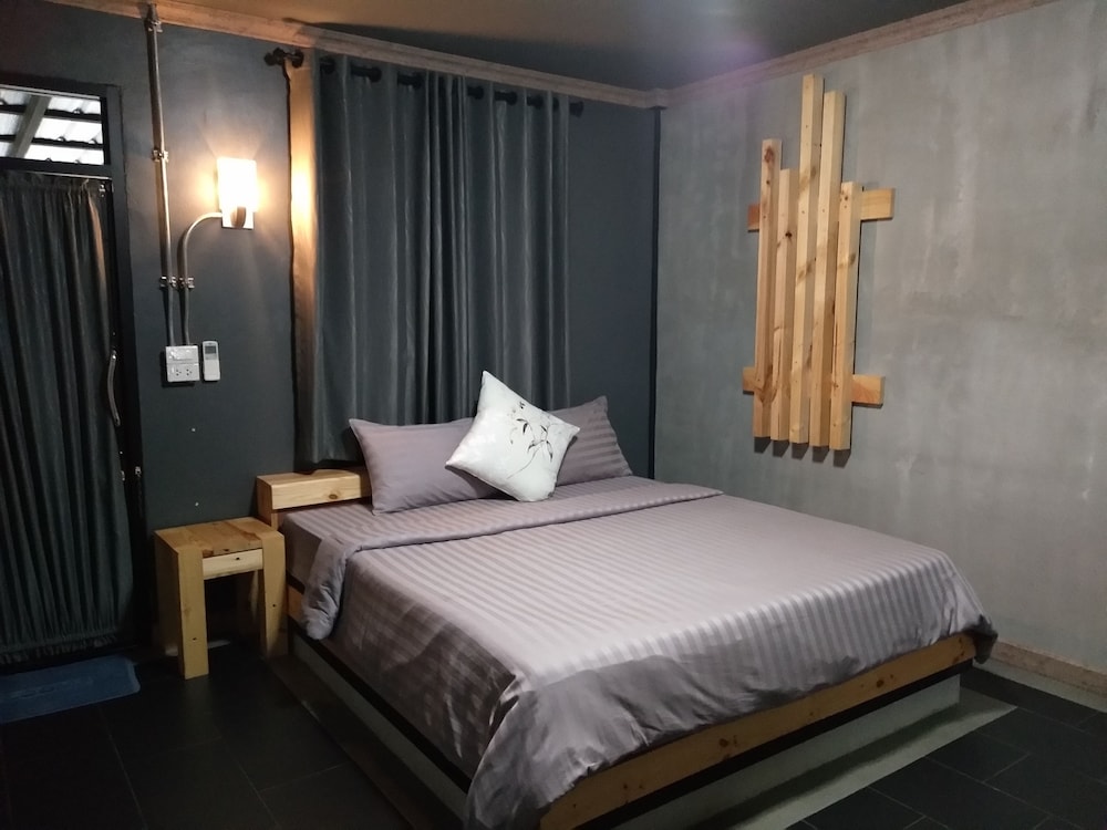 Standard Room photo 3