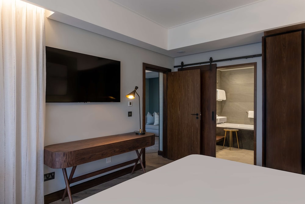 Premium Suite, Terrace (Zambezi River View) - Photo 7