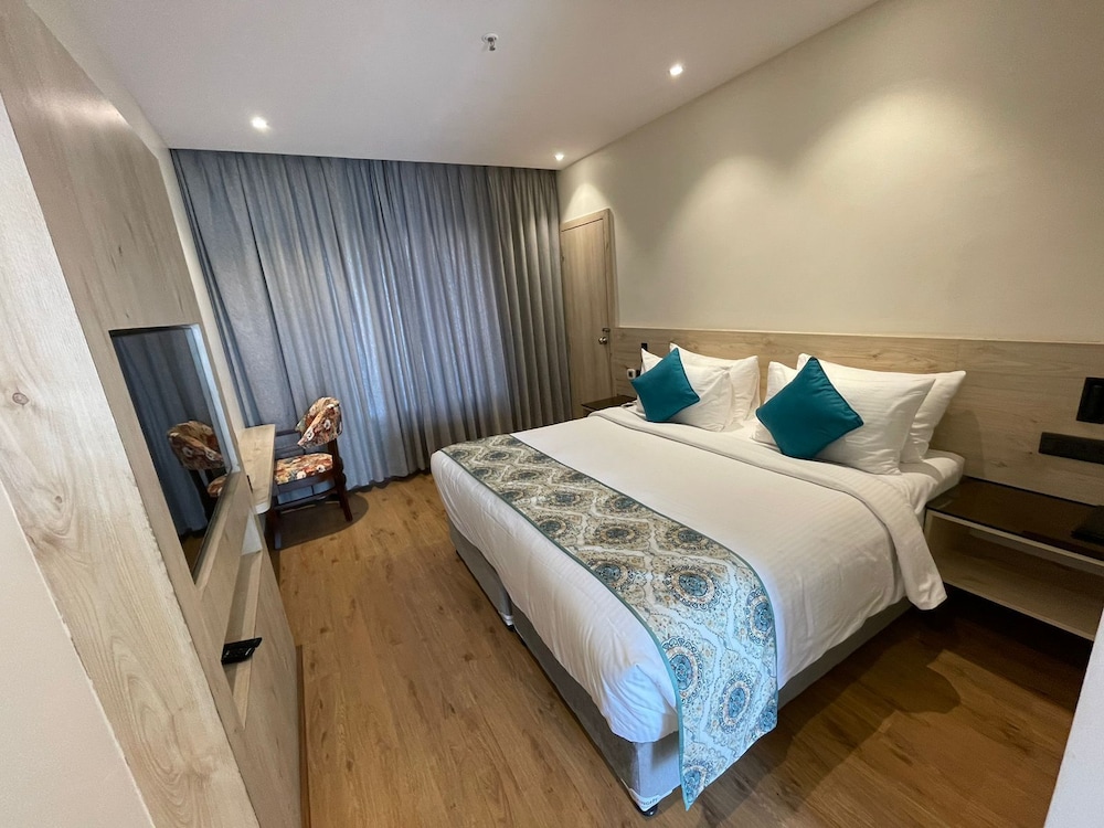 Standard Room - Photo 1