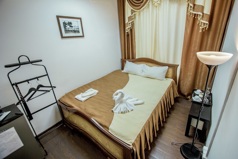 Single Room, Shared Bathroom (9) photo 1