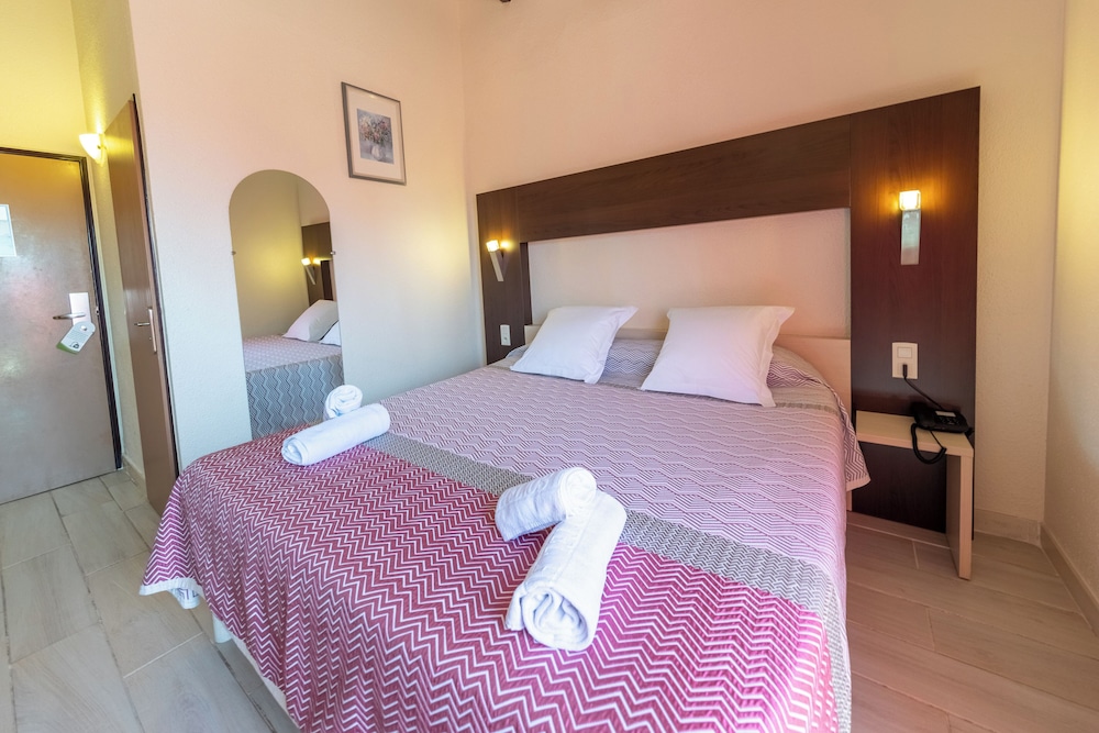 Quadruple Room (Floor)