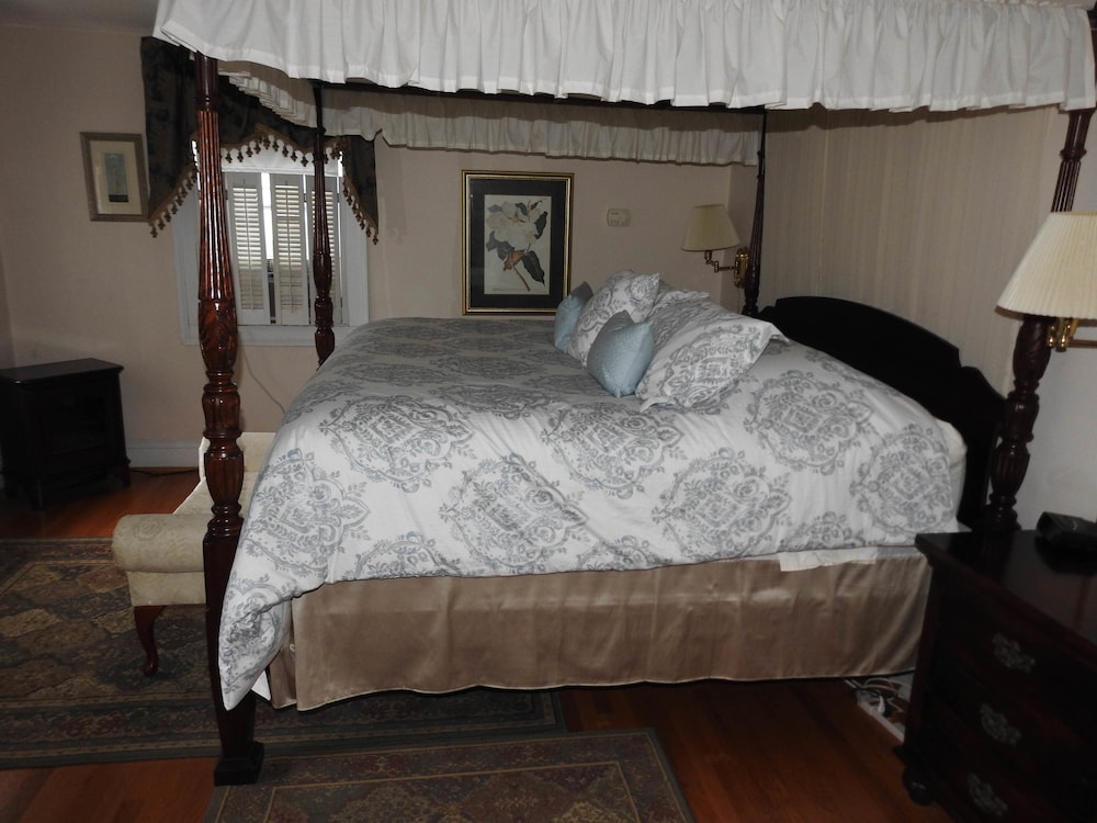 Suite, Private Bathroom (Magnolia Suite) photo 1