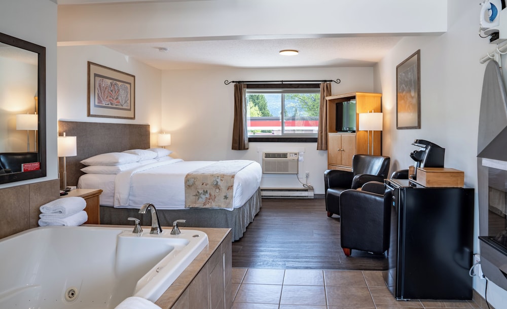 Premium Room, 1 King Bed, Non Smoking