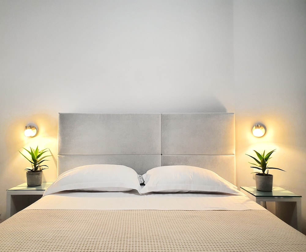 Basic Double Room, Sea View (1) photo 3
