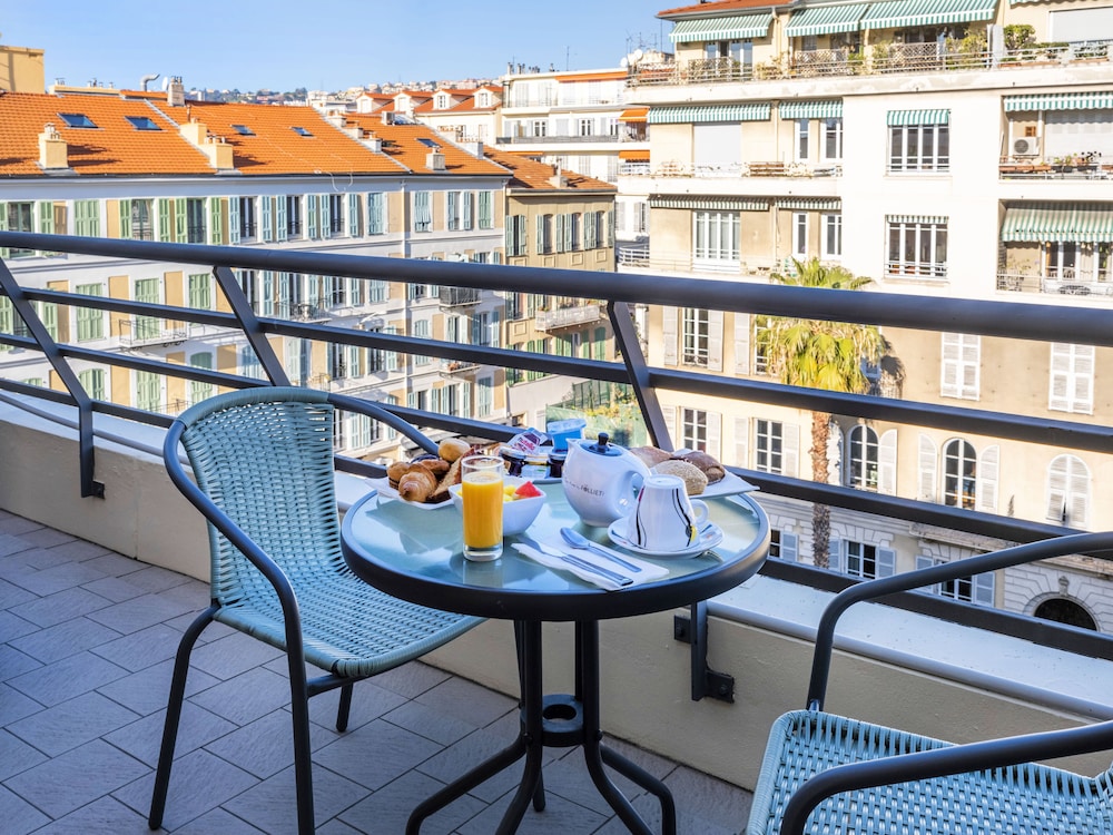 Executive Double Room, Terrace - Photo 5