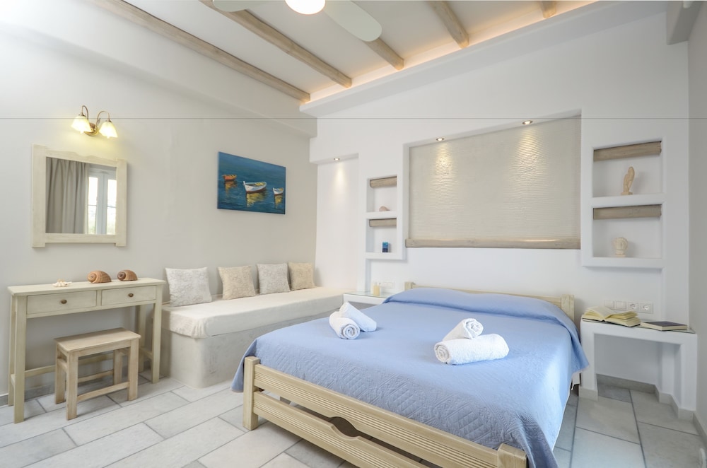 Standard Triple Room photo 1