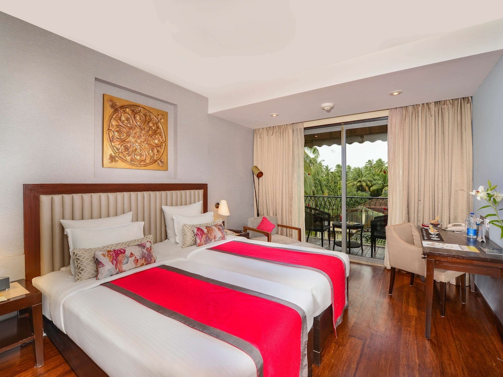 Superior Room, 1 King Bed