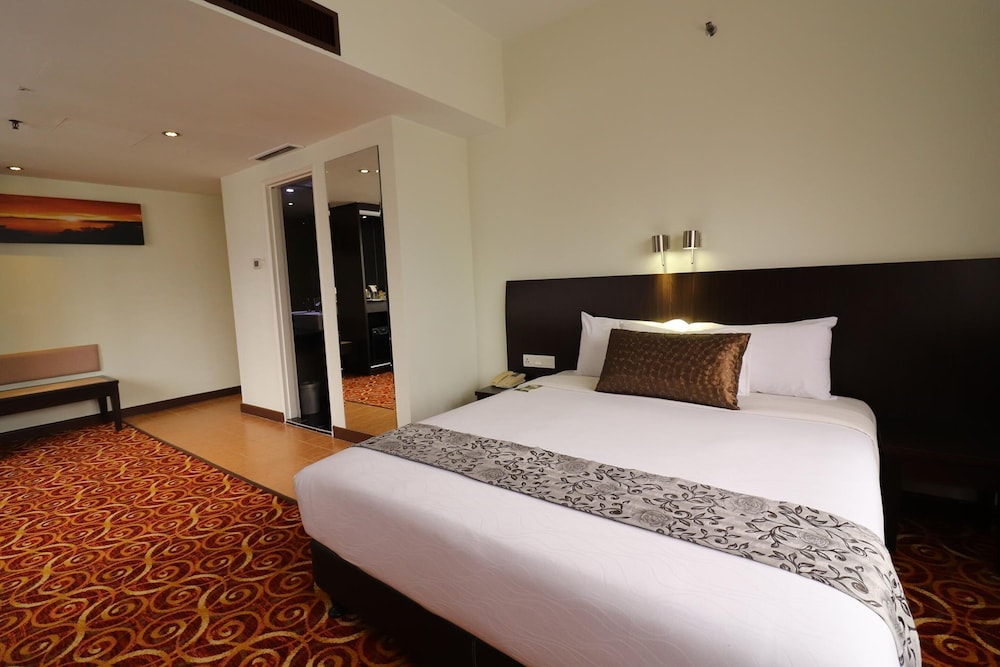 KLCC Suite photo 3