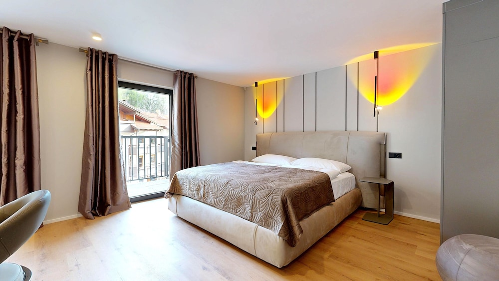 Signature Studio, Courtyard View, Executive Level photo 1