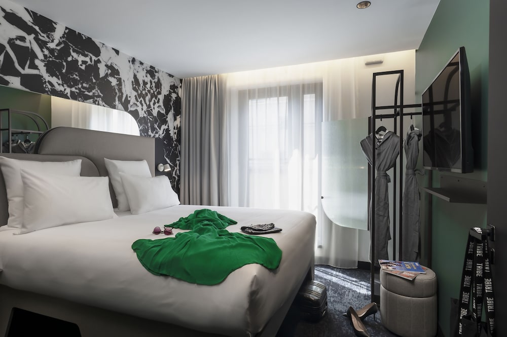 Room, 1 Double Bed - Photo 2