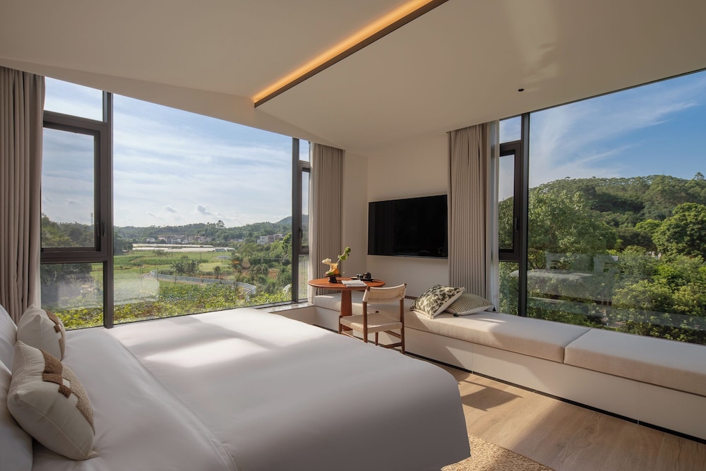 Luxury Double Room, Garden View