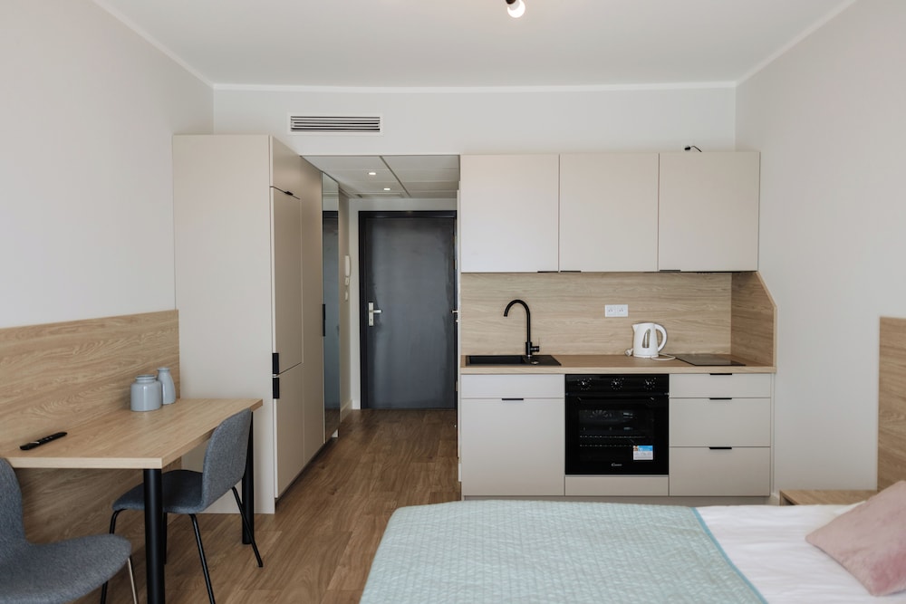 Standard Twin Room - Photo 9