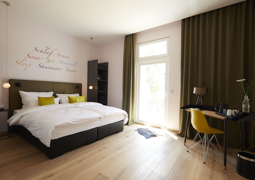 Deluxe Double Room photo 3