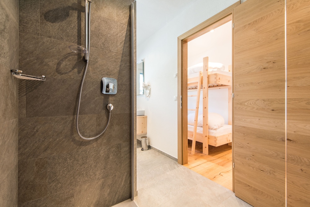 Superior Double Room - Photo 3